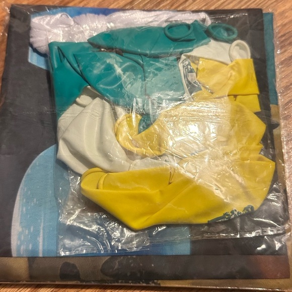 🆕 Outer Banks Happy Birthday Photography Backdrop with balloons - Picture 3 of 4